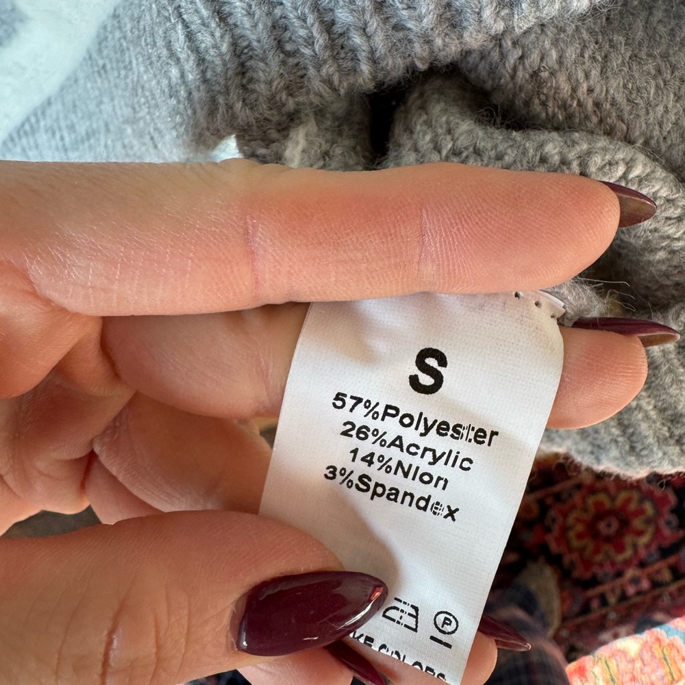 Sweater - Small - Picture 2 of 2